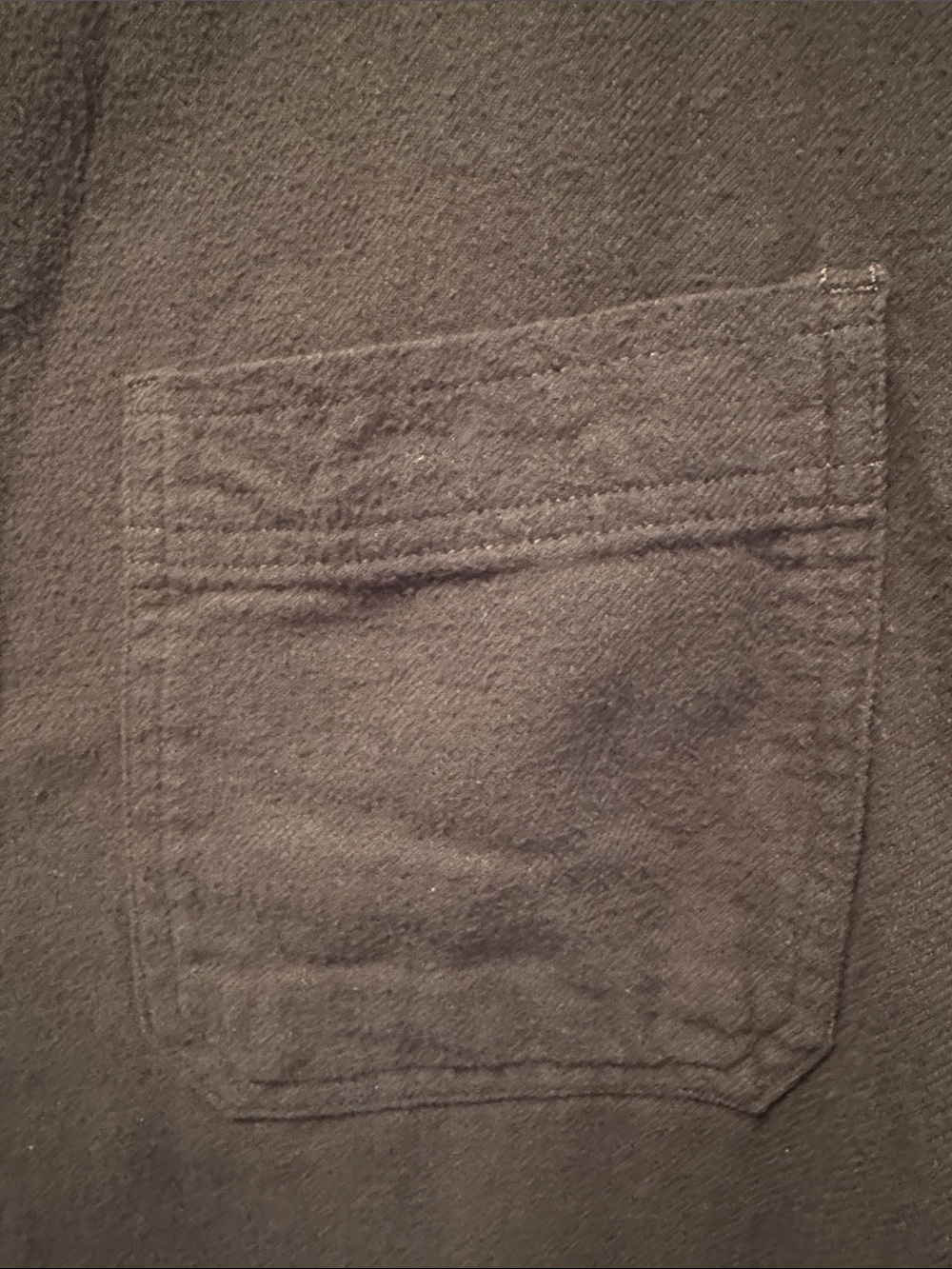 Old Navy Men's Button-Down Shirt - Picture 3 of 4